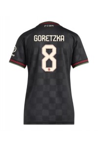 Bayern Munich Leon Goretzka #8 Voetbaltruitje 3e tenue Dames 2025-26 Korte Mouw